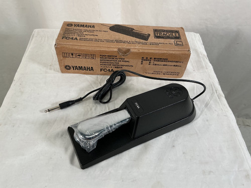 Vist Large View of Product Image Which is Used Yamaha FC4A Keyboard Pedal