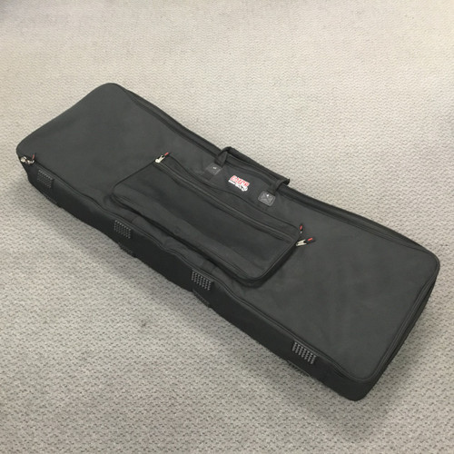 Vist Large View of Product Image Which is Used Gator 88-Key Keyboard Bag