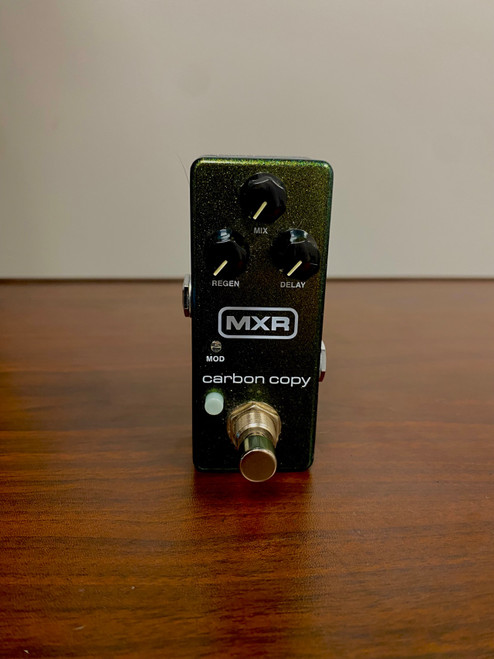 Vist Large View of Product Image Which is Used MXR CARBON COPY MINI ANALOG DELAY Delay Pedal