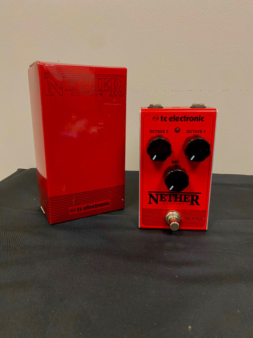 Vist Large View of Product Image Which is Used TC Electronic NETHER OCTAVER Guitar Effects Pedal