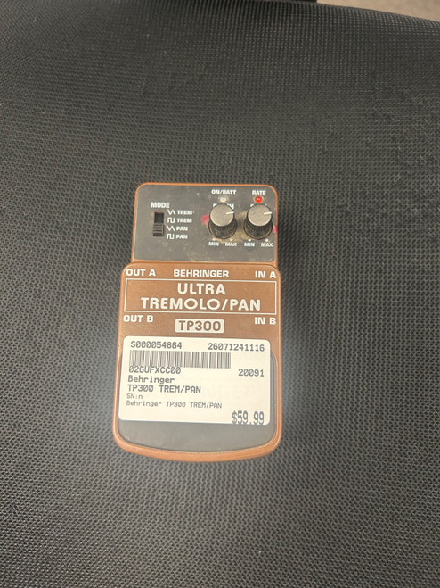 Vist Large View of Product Image Which is Used Behringer TP300 TREM/PAN Tremolo Pedal