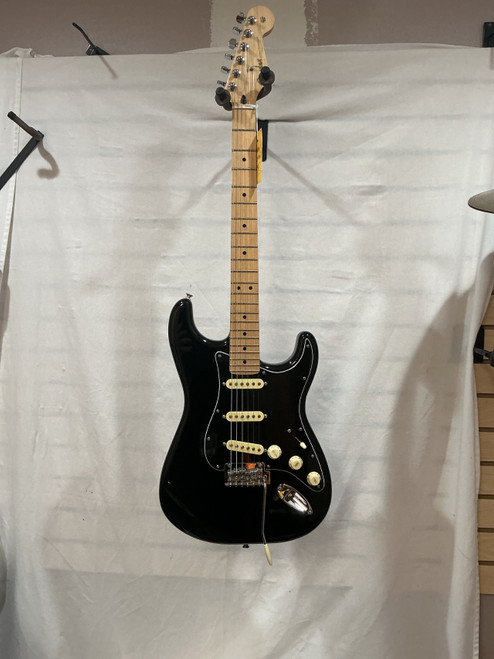 Vist Large View of Product Image Which is Used Fender 2022 MIM STRAT S Type Electric Guitar Black 6-String