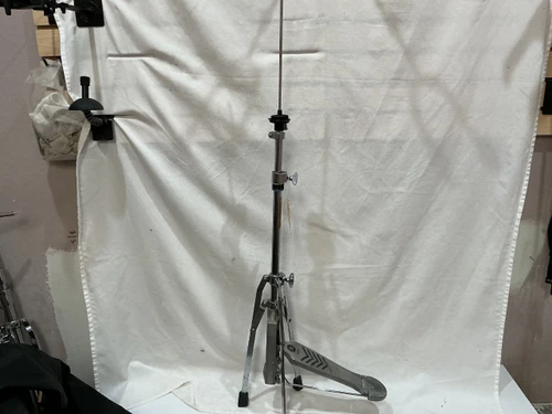 Vist Large View of Product Image Which is Used Yamaha HS600 SINGLE BRACE HI HAT STAND Hi Hat Stand