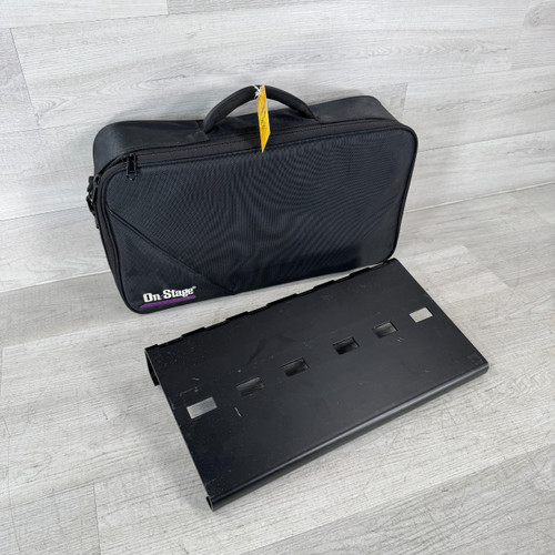 Vist Large View of Product Image Which is Used On-Stage GPB3000 Pedalboard with Gig Bag
