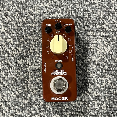 Vist Large View of Product Image Which is Used MOOER PURE OCTAVE Guitar Pedal