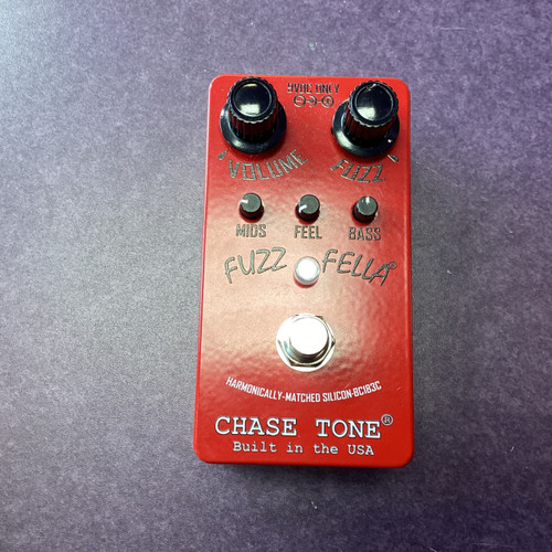 Vist Large View of Product Image Which is Used ChaseTone FUZZ FELLA Fuzz Pedal