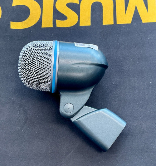 Vist Large View of Product Image Which is Used Beta 52A MICROPHONE Microphone