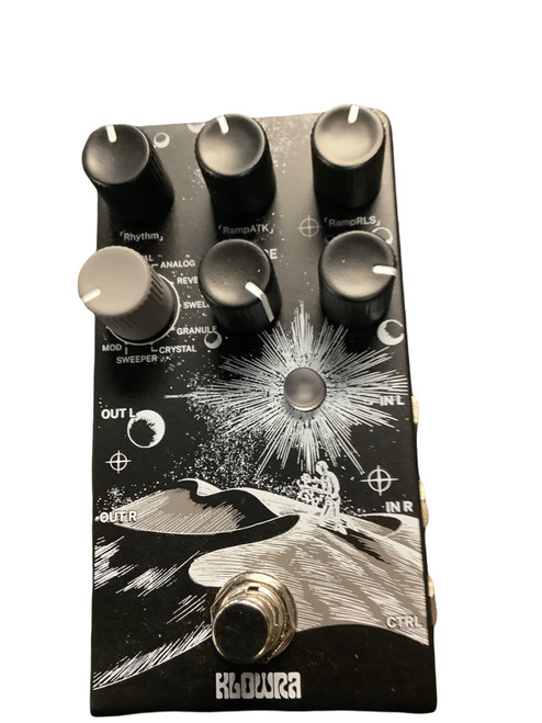 Vist Large View of Product Image Which is Used Klowra EVERLAST DELAY Guitar Effects Pedal