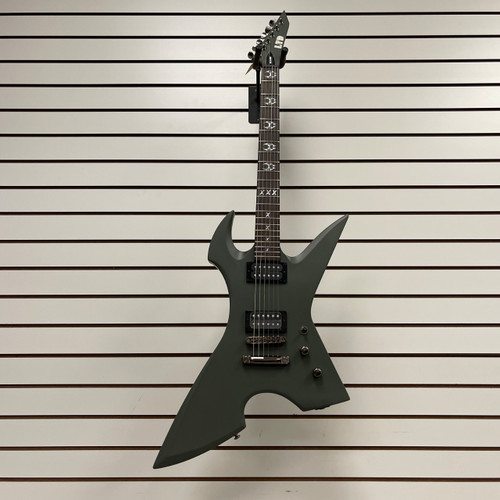 Vist Large View of Product Image Which is Used - LTD MAX-200 Pointy Electric Guitar