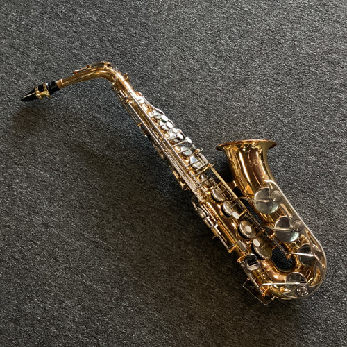 Vist Large View of Product Image Which is Used Vito ALTO SAX Alto Saxophone