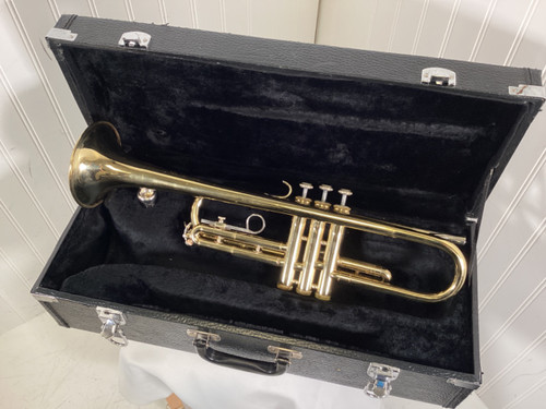 Vist Large View of Product Image Which is Used Selmer BUNDY TRUMPET Trumpet
