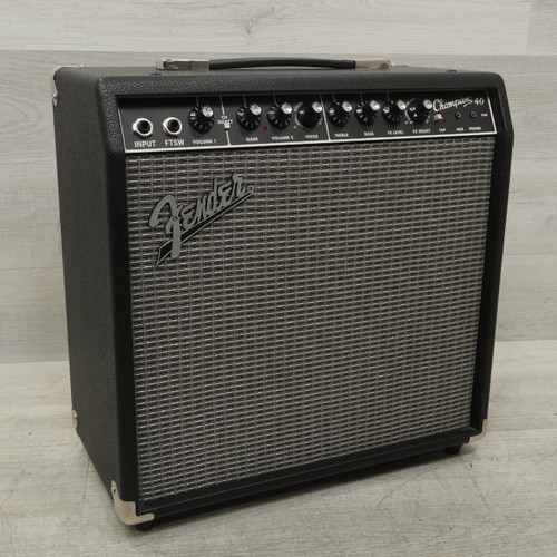 Vist Large View of Product Image Which is Used Fender Champion 40 1x12 Solid State Amplifier