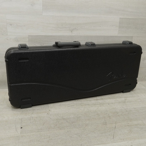 Vist Large View of Product Image Which is Used Fender Deluxe Molded Case Strat/tele Guitar Case