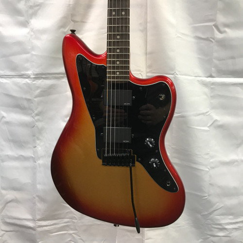 Vist Large View of Product Image Which is Used Squier CONTEMPORARY ACTIVE JAZZMASTER HH Offset Double Cutaway Electric Guitar Cherry Sunburst 6-String