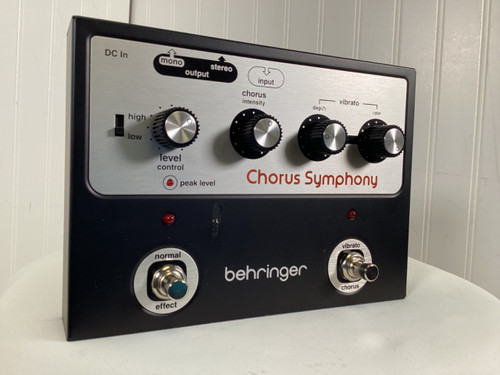 Vist Large View of Product Image Which is Used Behringer CHORUS SYMPHONY Chorus Pedal