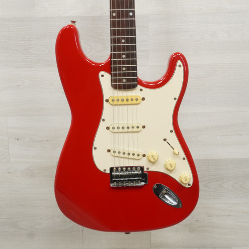 Vist Large View of Product Image Which is Used Squier Stratocaster Electric Guitar Red