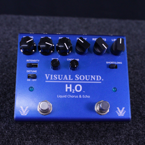 Vist Large View of Product Image Which is Used Visual Sound H20 V3 LIQUID CHORUS AND ECHO Delay Pedal
