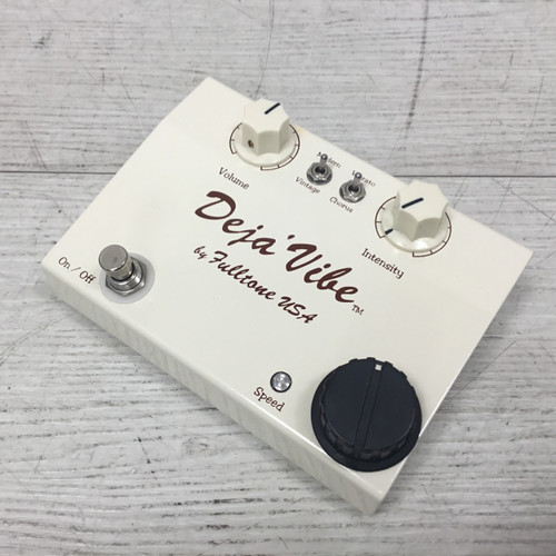 Vist Large View of Product Image Which is Used Fulltone Mini Deja Vibe Vibrato Pedal