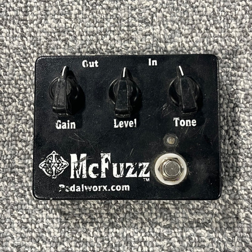 Vist Large View of Product Image Which is Used PEDALWORX MCFUZZ Guitar Pedal