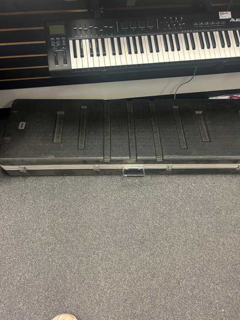 Vist Large View of Product Image Which is Used KEYBOARD CASE Large Keyboard Case