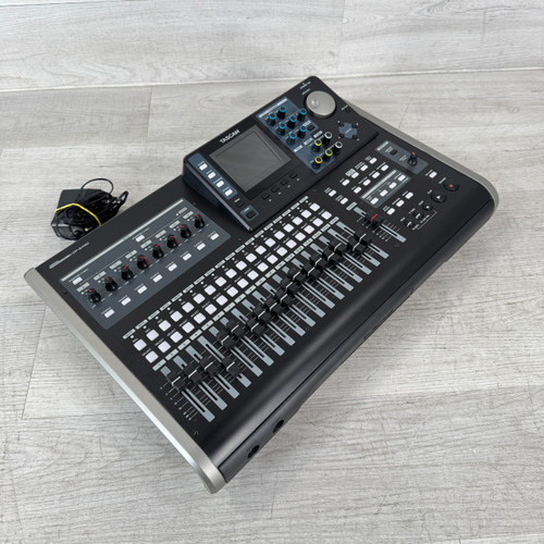 Vist Large View of Product Image Which is Used TASCAM DP-24SD - 24-track Digital Portastudio