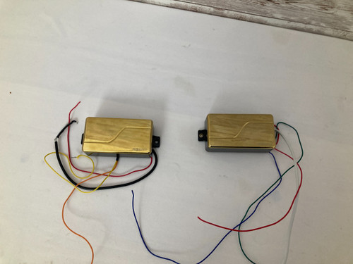 Vist Large View of Product Image Which is Used Fishman FLUENCE MODERN CERAMIC+ALNICO SET GOLD Guitar Pickup