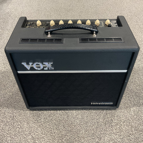 Vist Large View of Product Image Which is Used VOX VT20+ Solid State Amplifier