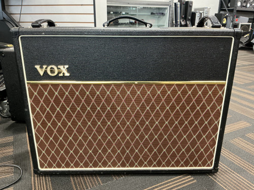Vist Large View of Product Image Which is Used Vox AC30C2 TUBE COMBO 2 x 12 Tube Combo Amplifier 2 x 12