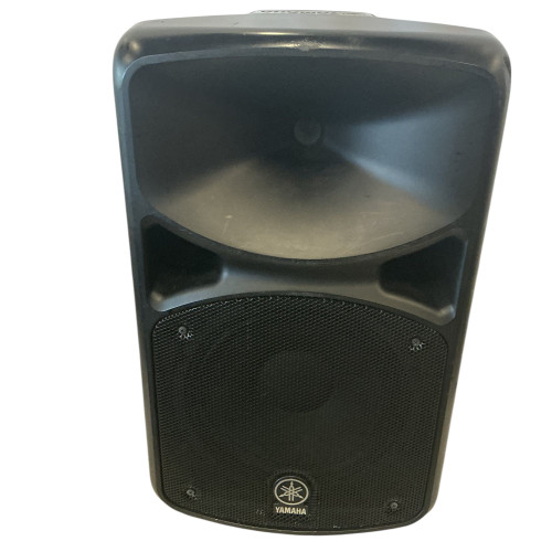 Vist Large View of Product Image Which is Used Yamaha STAGEPAS 600I W/BAGS Portable PA System Speaker