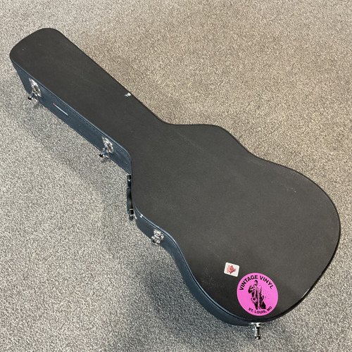 Vist Large View of Product Image Which is Used ROAD RUNNER ACOUSTIC HARD SHELL CASE