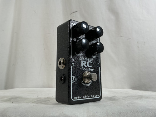 Vist Large View of Product Image Which is Used Xotic RC BASS BOOSTER Boost Pedal