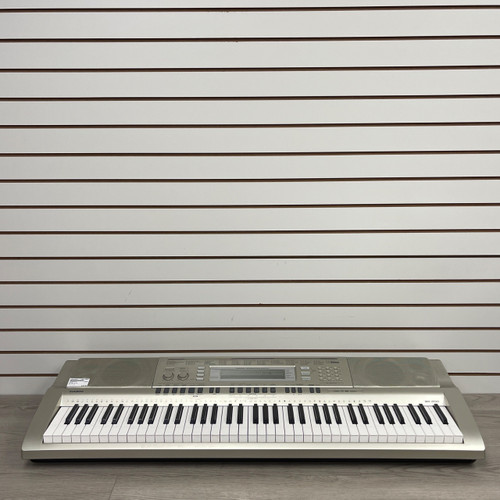 Vist Large View of Product Image Which is Used Casio WK-200 NO AC 76-Key Keyboard 76-key