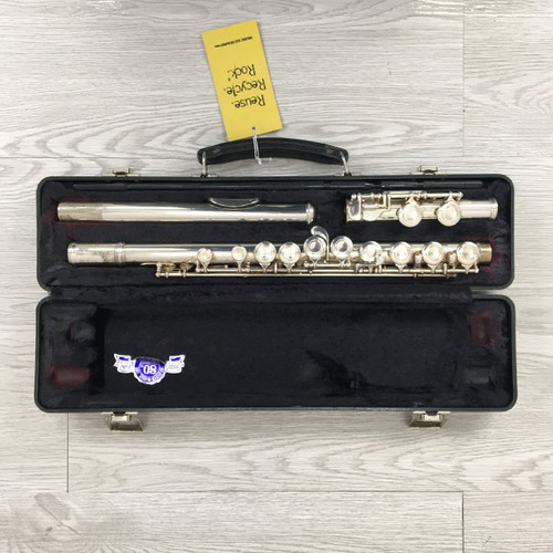 Vist Large View of Product Image Which is Used Armstrong 104 STUDENT FLUTE Vintage Flute