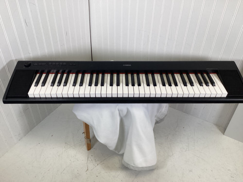Vist Large View of Product Image Which is Used Yamaha NP-12 61-Key Keyboard 61-Key