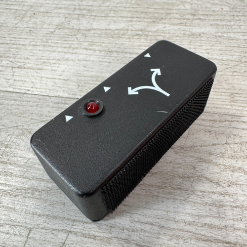Vist Large View of Product Image Which is Used JHS Buffered Splitter Micro Single In | Dual Out Pedal