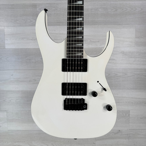 Vist Large View of Product Image Which is Used Ibanez GRGR120EX Electric Guitar - White