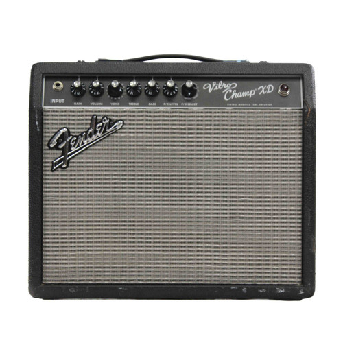 Vist Large View of Product Image Which is Used Fender VIBRO CHAMP XD 1 x 8 Tube Combo Amplifier 1 x 8