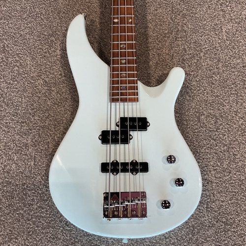 Vist Large View of Product Image Which is Used MITCHELL MB100PB Bass Guitar