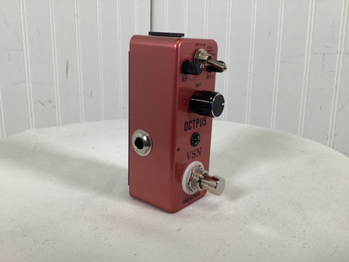 Vist Large View of Product Image Which is Used VSN OCTPUS Octave Pedal