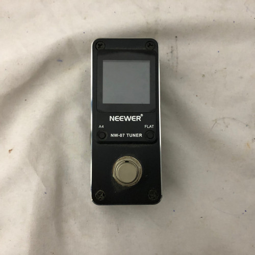 Vist Large View of Product Image Which is Used NEEWER NW-07 Tuner Pedal