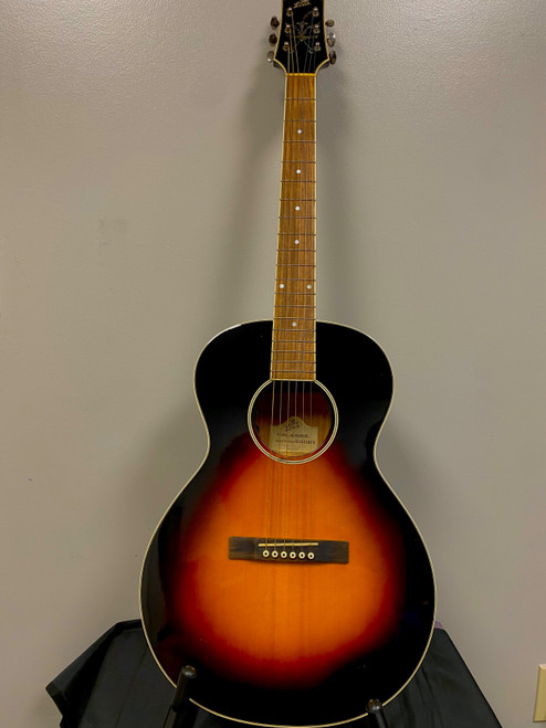 Vist Large View of Product Image Which is Used The Loar LH-200 Laminate Top Acoustic Guitar Sunburst