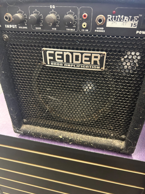 Vist Large View of Product Image Which is Used Fender RUMBLE 15 1 x 15 Bass Combo Amplifier 1 x 15