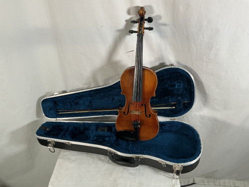 Band Instruments - Violins - Music Go Round