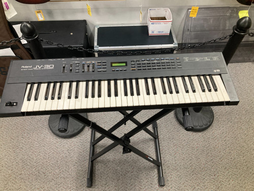 Vist Large View of Product Image Which is Used Roland JV-30 KEYBOARD 61-Key