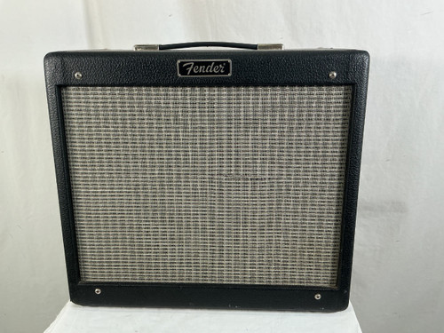Vist Large View of Product Image Which is Used Fender BLUES JUNIOR 1 x 12 Tube Combo Amplifier 1 x 12