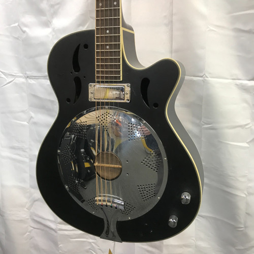 Vist Large View of Product Image Which is Used Savannah SR-520E Resonating Guitar