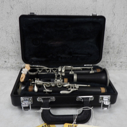 Vist Large View of Product Image Which is Used Yamaha 250 CLARINET Resonite Clarinet