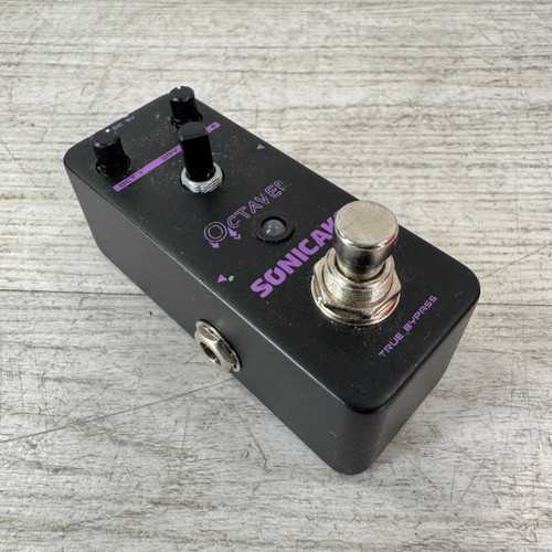 Vist Large View of Product Image Which is Used SONICAKE Octaver - Octave Pedal