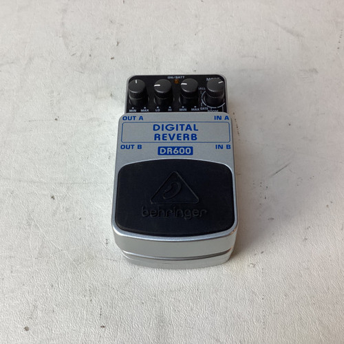 Vist Large View of Product Image Which is Used Behringer DR600 Reverb Pedal