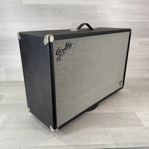 Vist Large View of Product Image Which is Used Fender Band-Master VM 212 - 2 x 12-inch 160-watt Guitar Speaker Cabinet - 8 ohm - Local Pickup Only